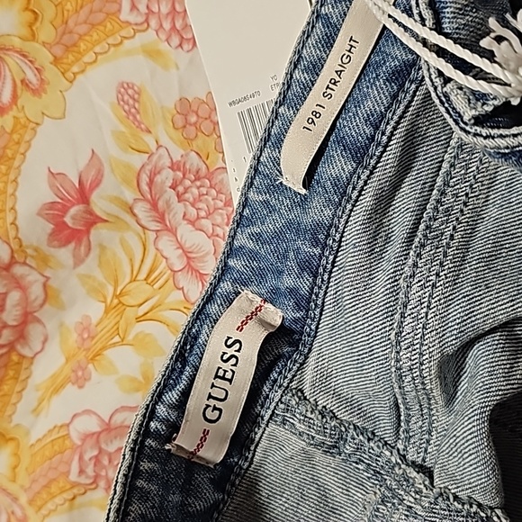 NWT Guess high rise straight crop jeans 26 - Picture 4 of 6